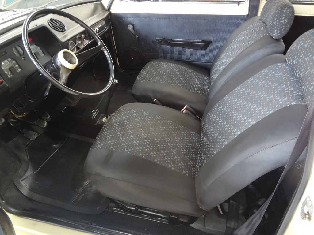 Fiat 147 Bege