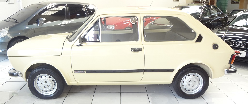 Fiat 147 Bege