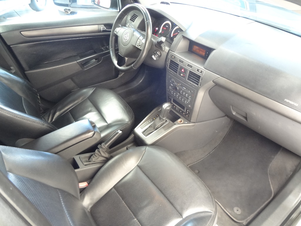 Chevrolet Vectra GT Prata