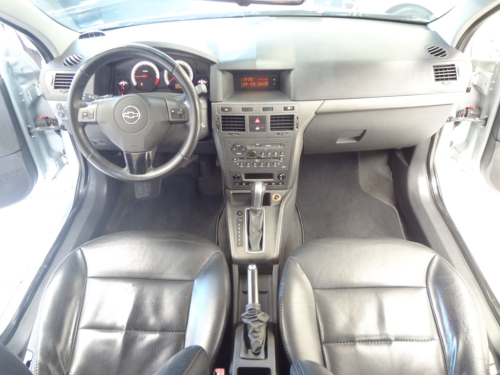 Chevrolet Vectra GT Prata