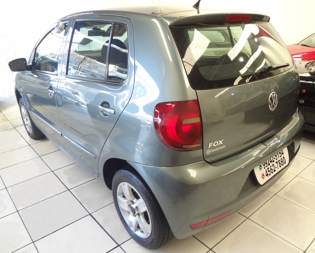 Volkswagen Fox Cinza