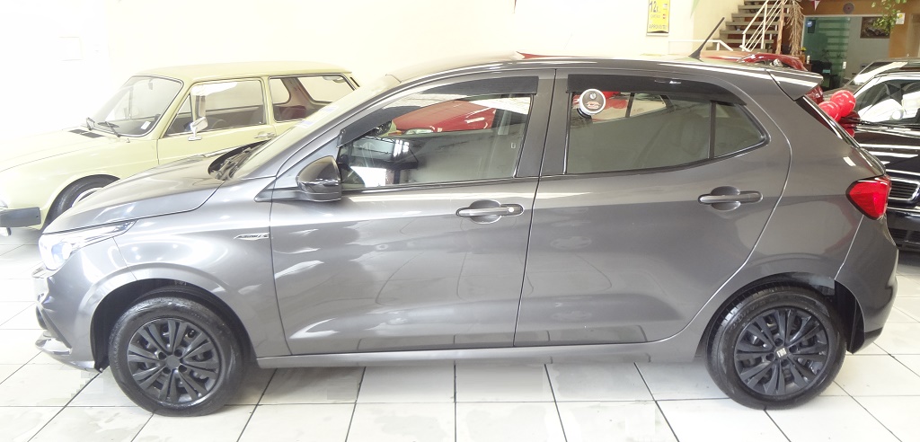 Fiat Argo Cinza