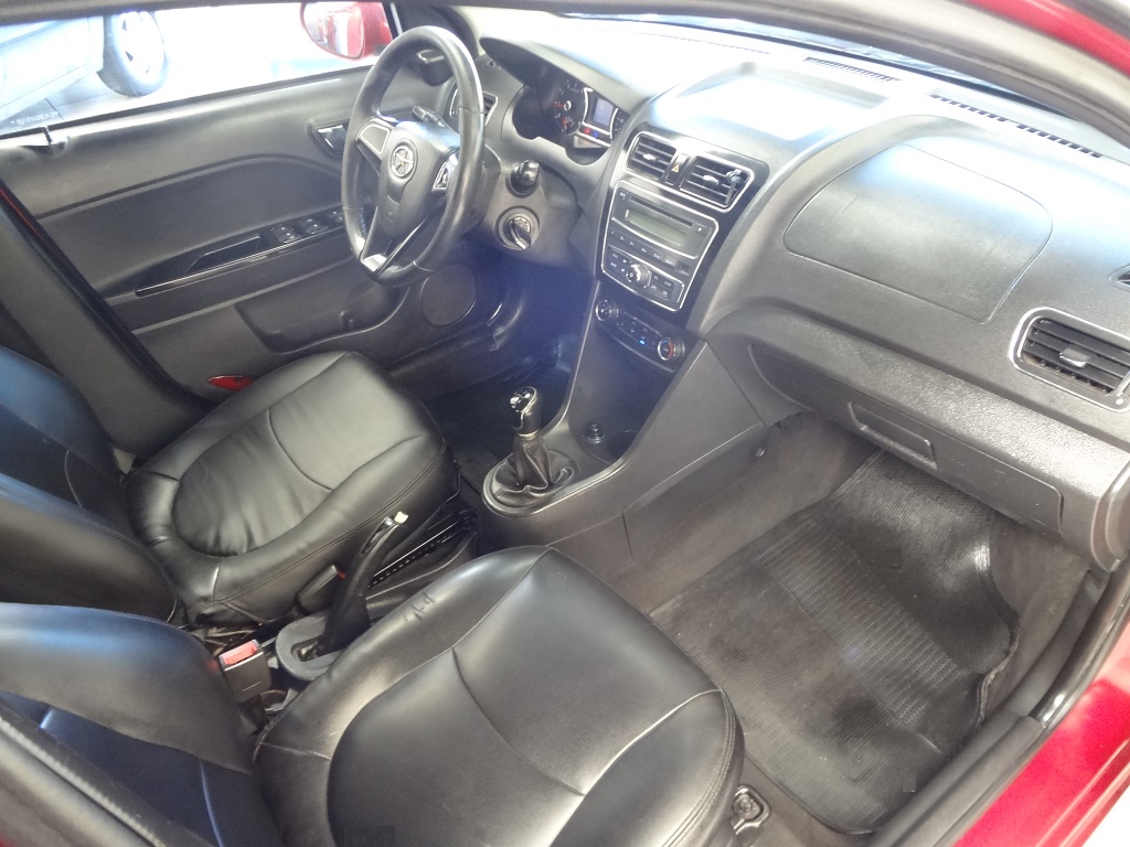 JAC J3 Vermelho
