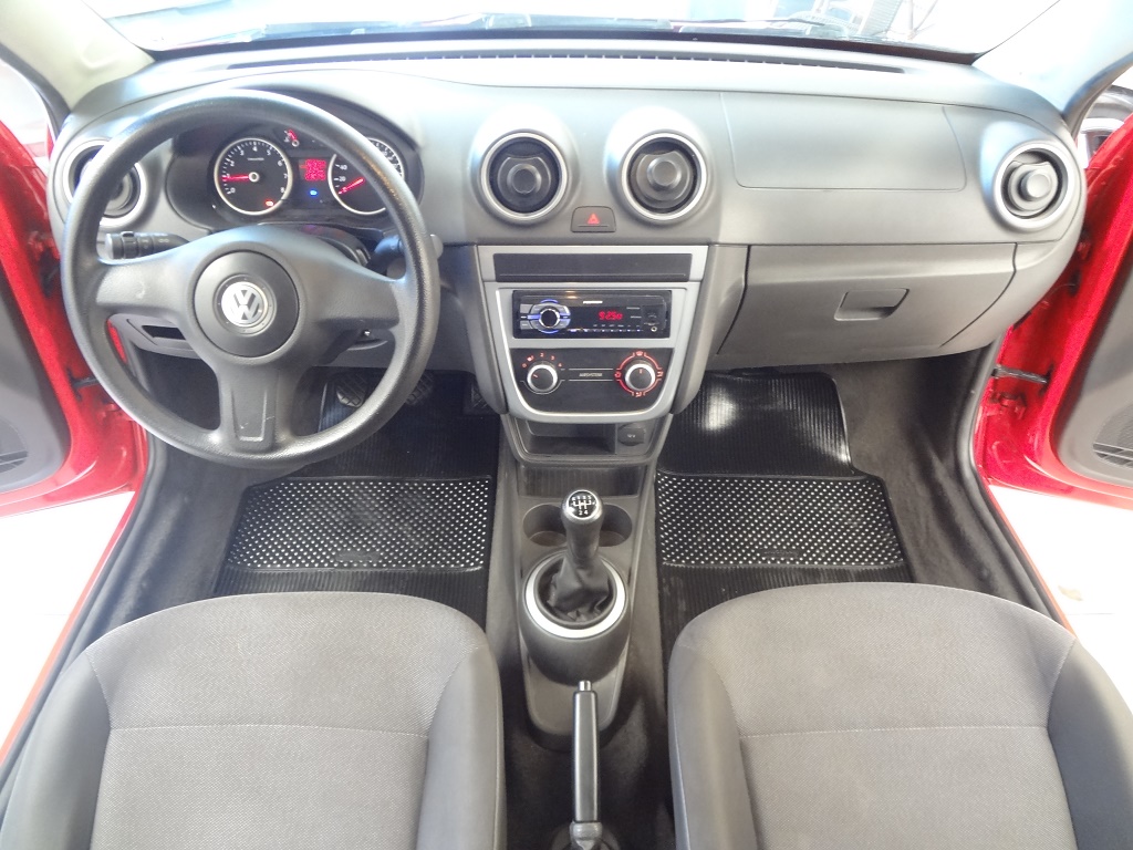 Volkswagen Saveiro Vermelho