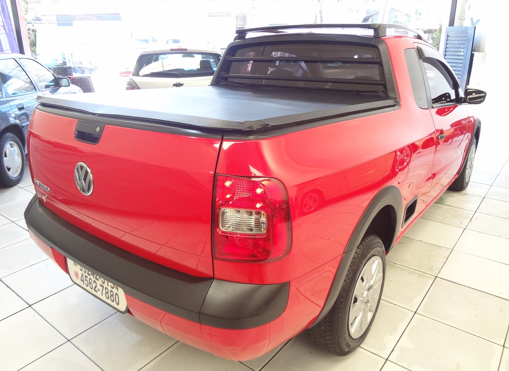 Volkswagen Saveiro Vermelho