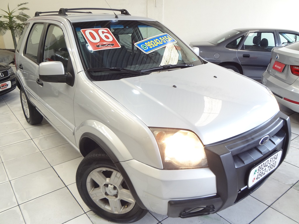 Ford EcoSport Prata