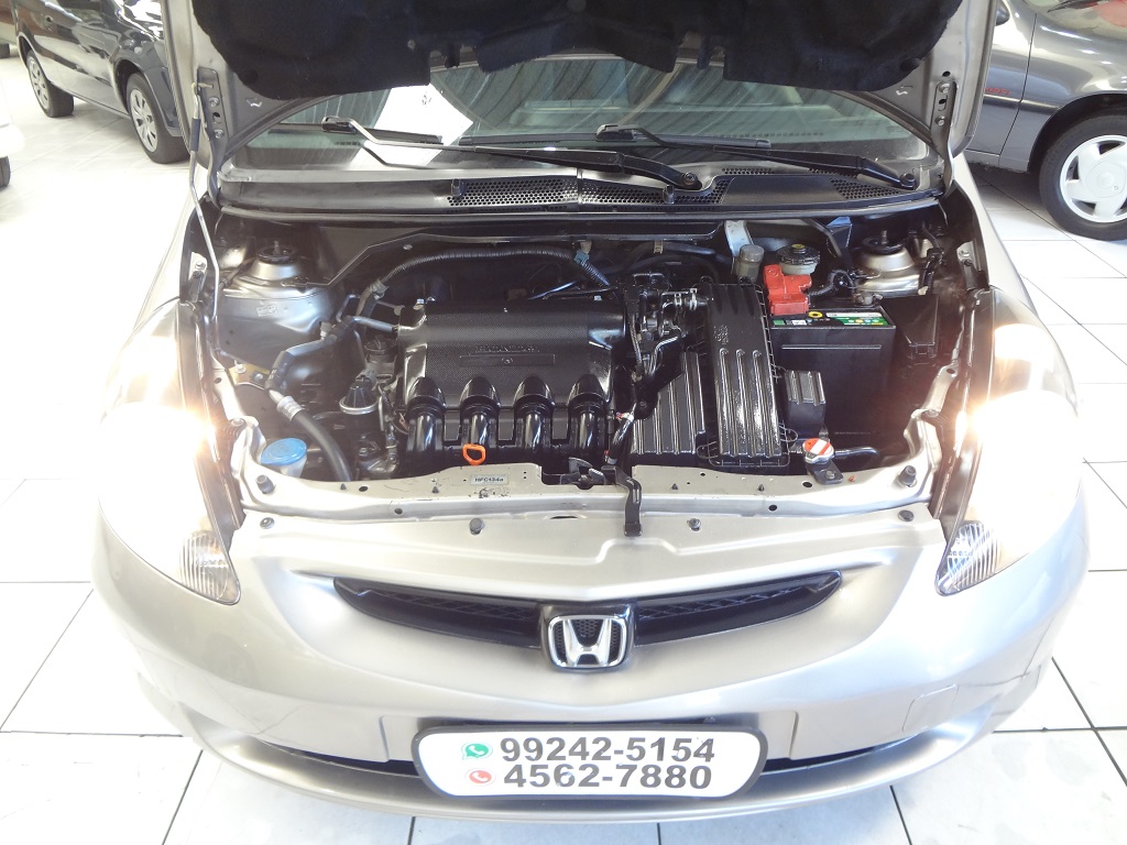 Honda Fit Dourado