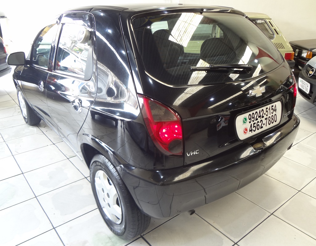 Chevrolet Celta Preto