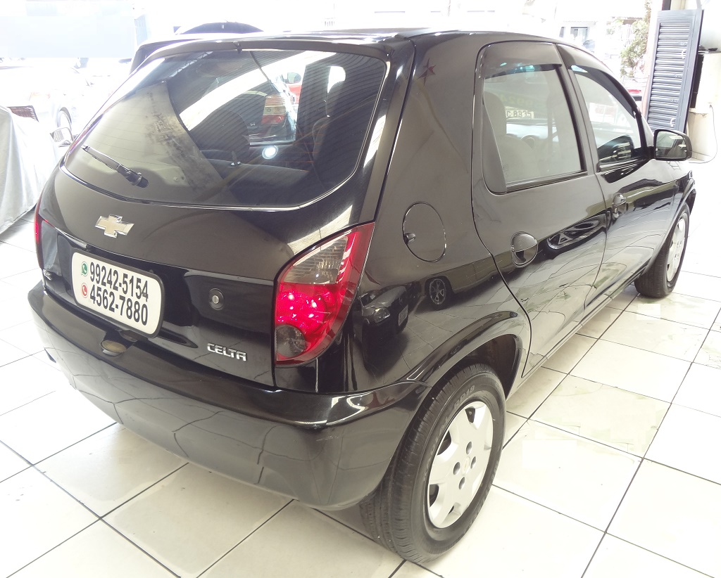 Chevrolet Celta Preto