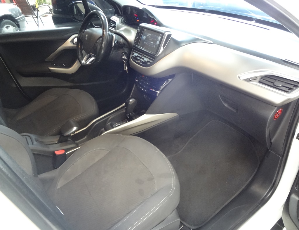 Peugeot 2008 Branco