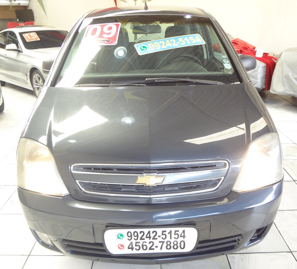Chevrolet Meriva Cinza