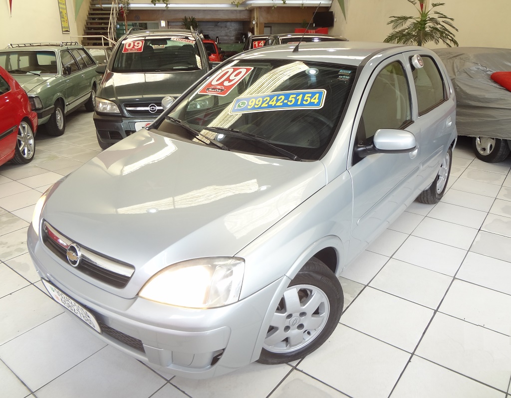 Chevrolet Corsa Prata