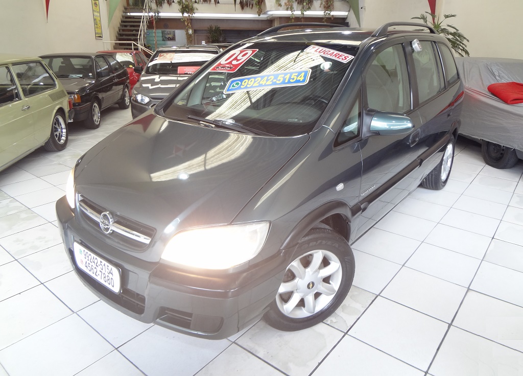 Chevrolet Zafira Cinza