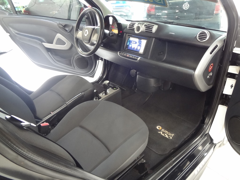 Smart fortwo Coupe Branco