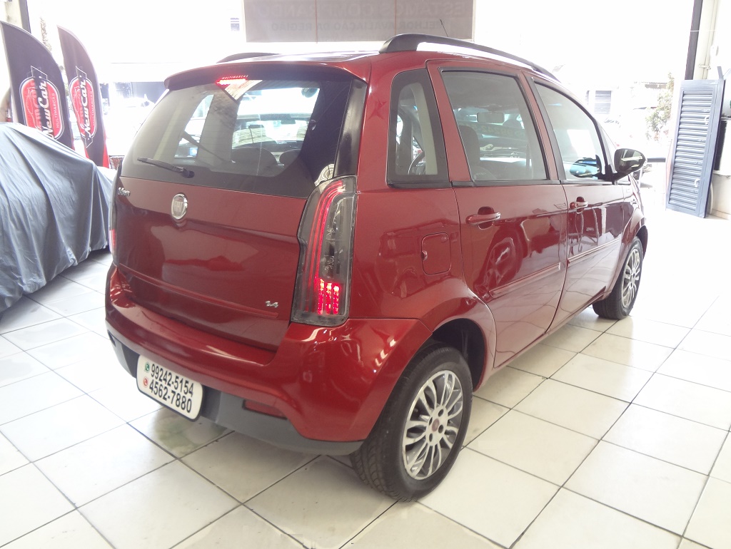 Fiat Idea Vermelho