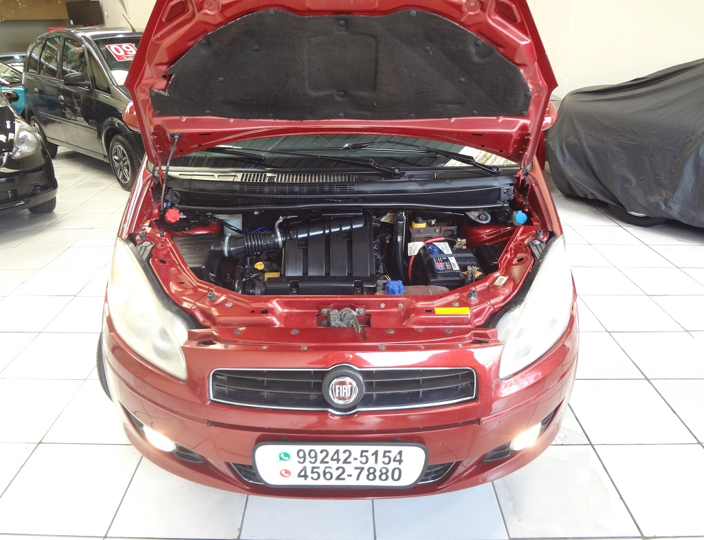 Fiat Idea Vermelho