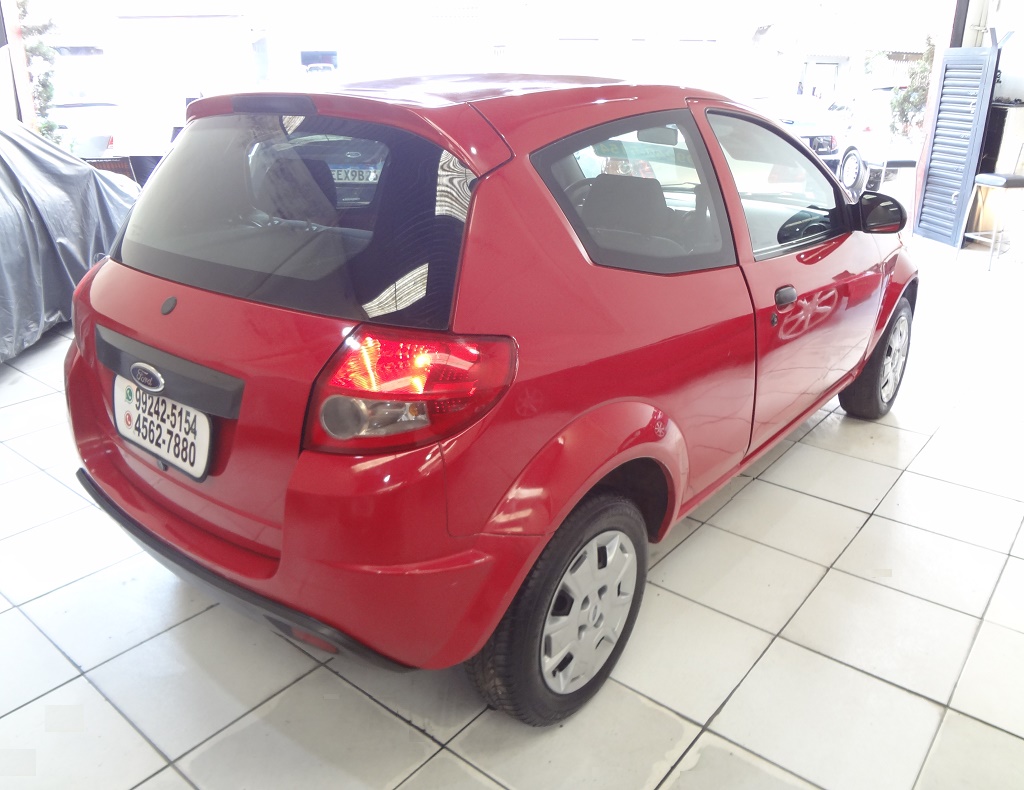 Ford Ka Vermelho