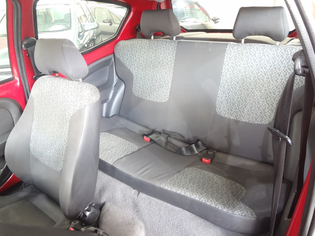 Ford Ka Vermelho