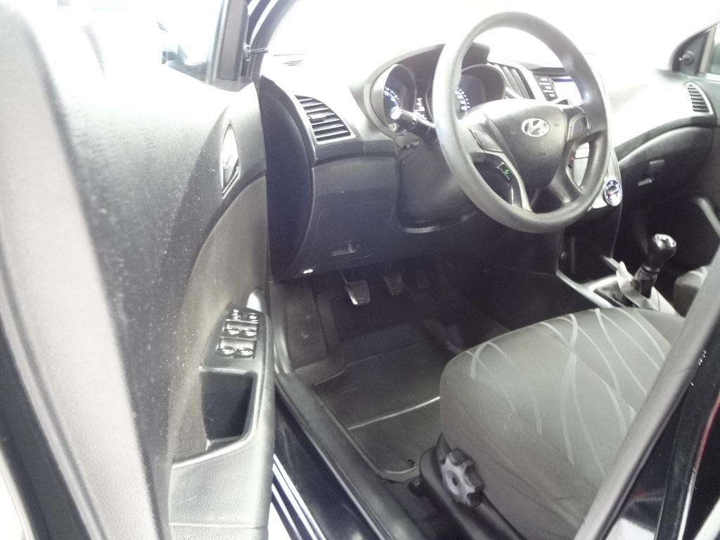 Hyundai HB20 Preto