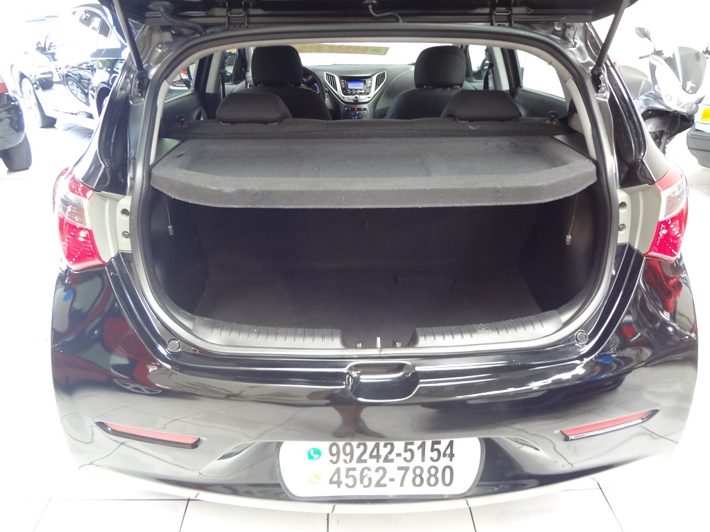 Hyundai HB20 Preto