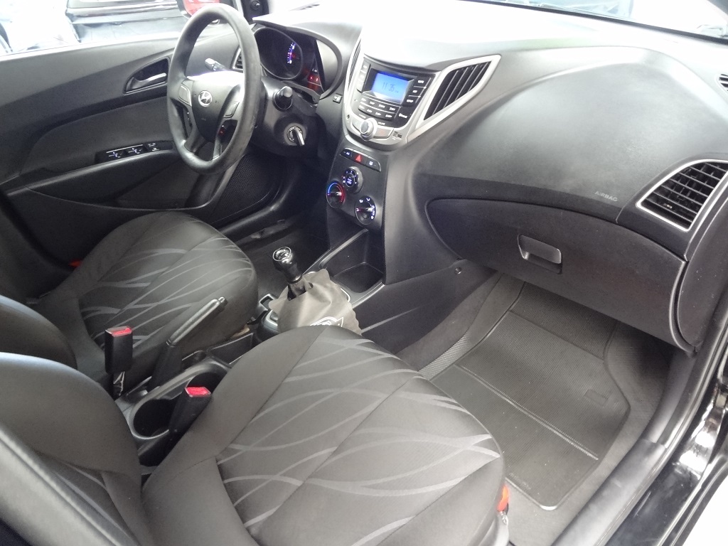Hyundai HB20 Preto