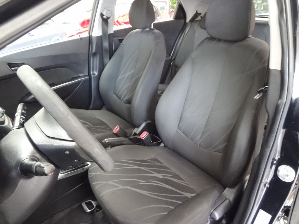 Hyundai HB20 Preto