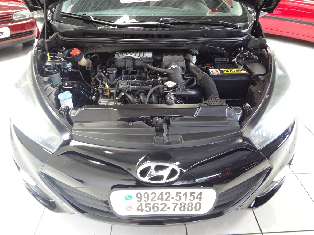 Hyundai HB20 Preto