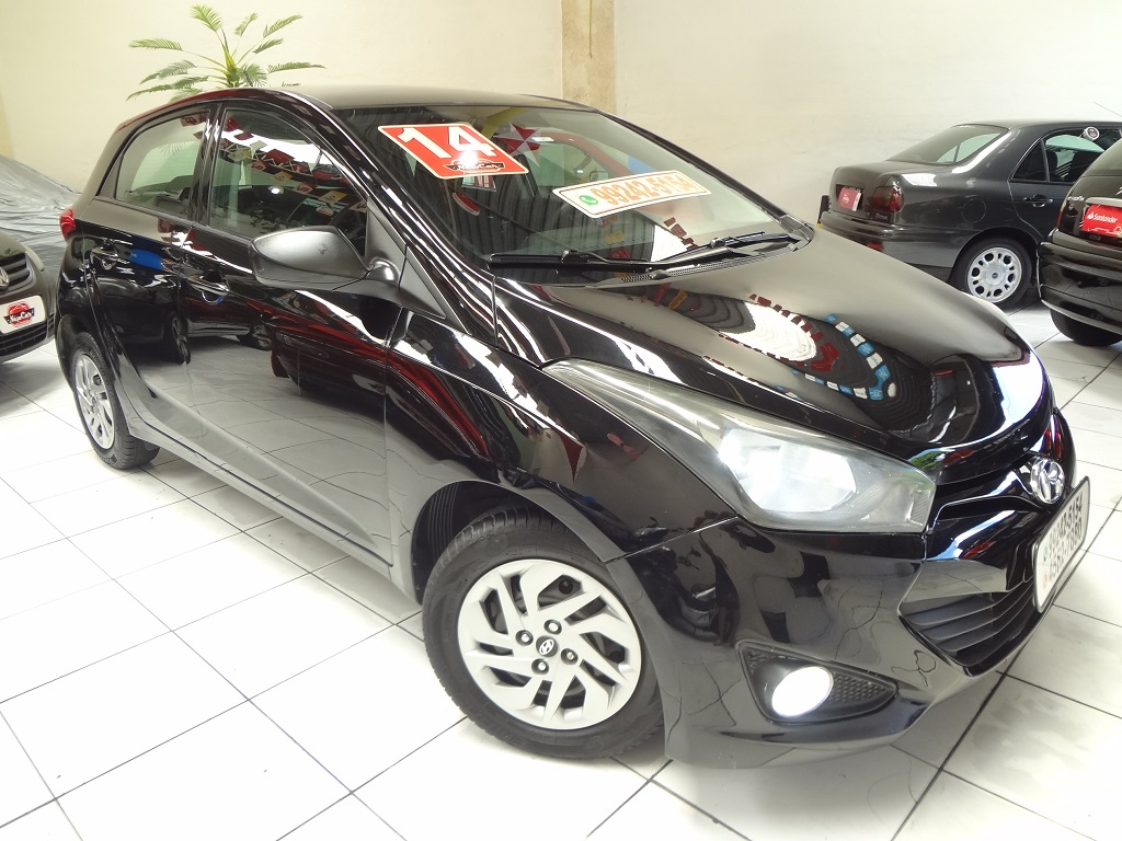 Hyundai HB20 Preto