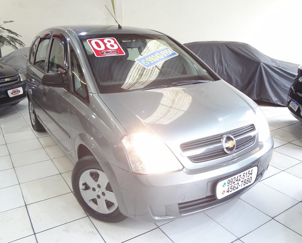 Chevrolet Meriva Cinza