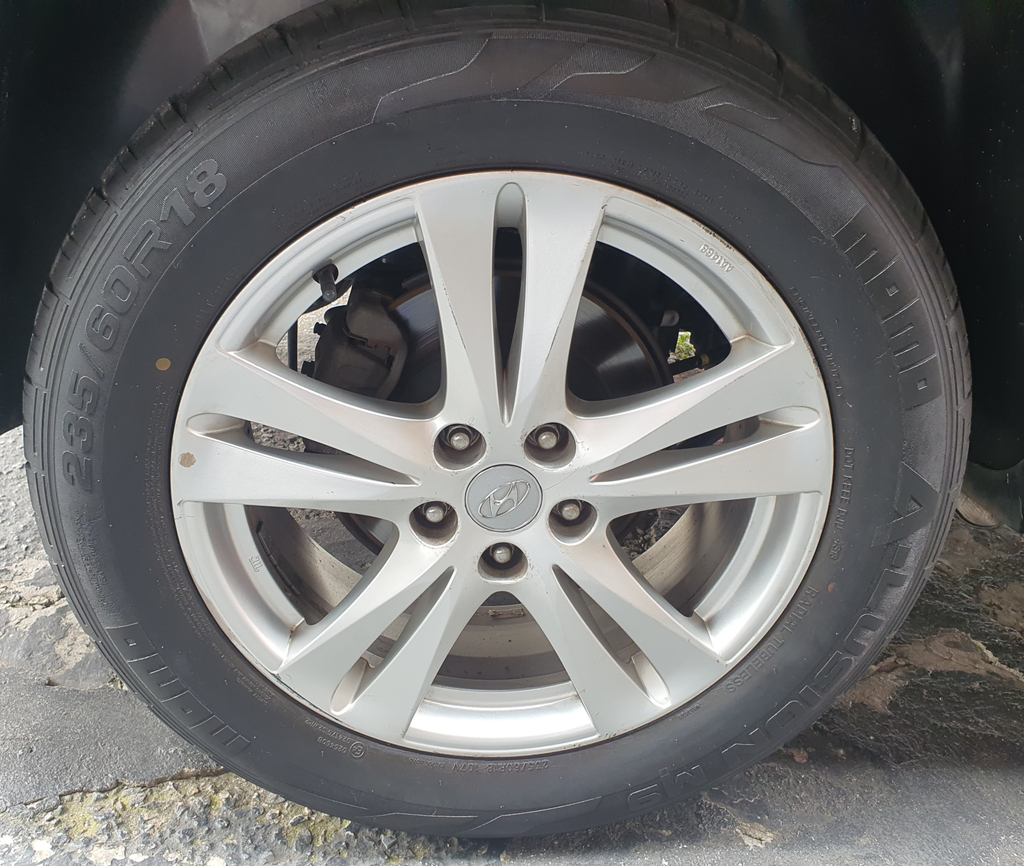 Hyundai Santa Fe Preto