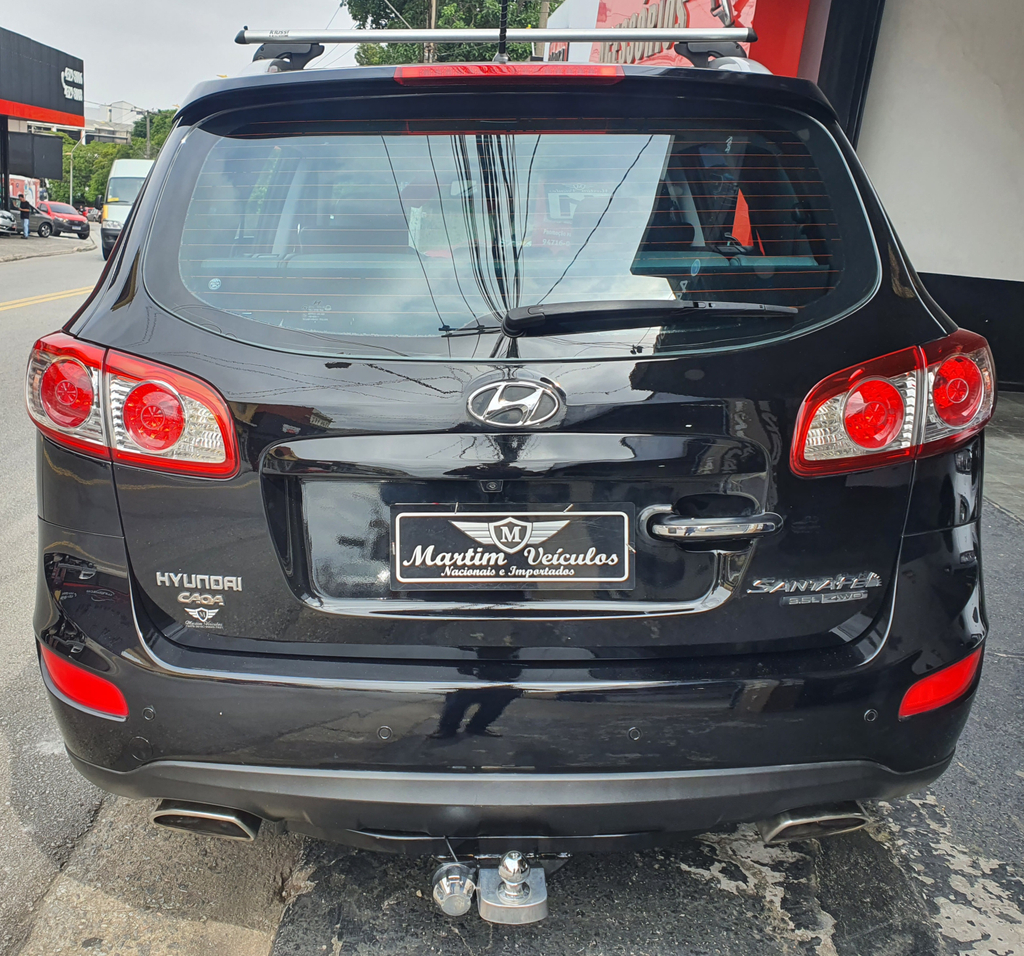 Hyundai Santa Fe Preto