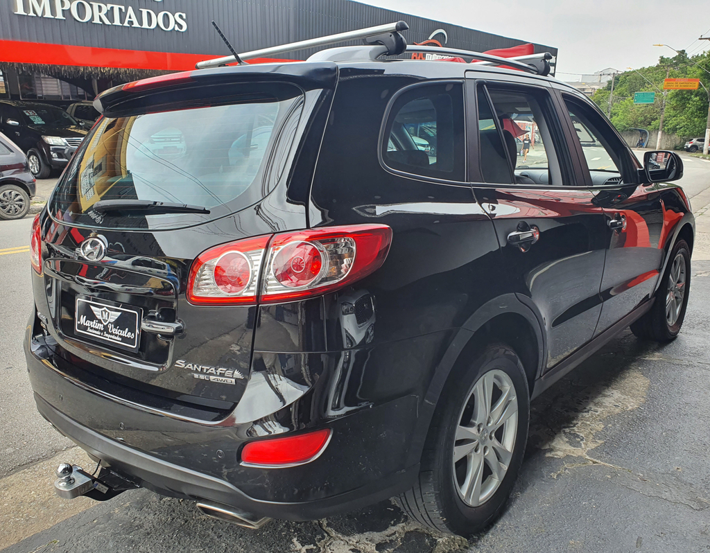 Hyundai Santa Fe Preto