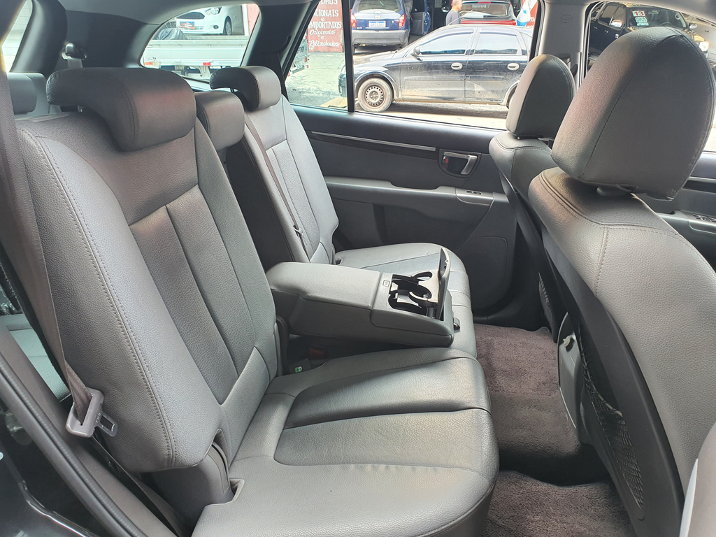 Hyundai Santa Fe Preto