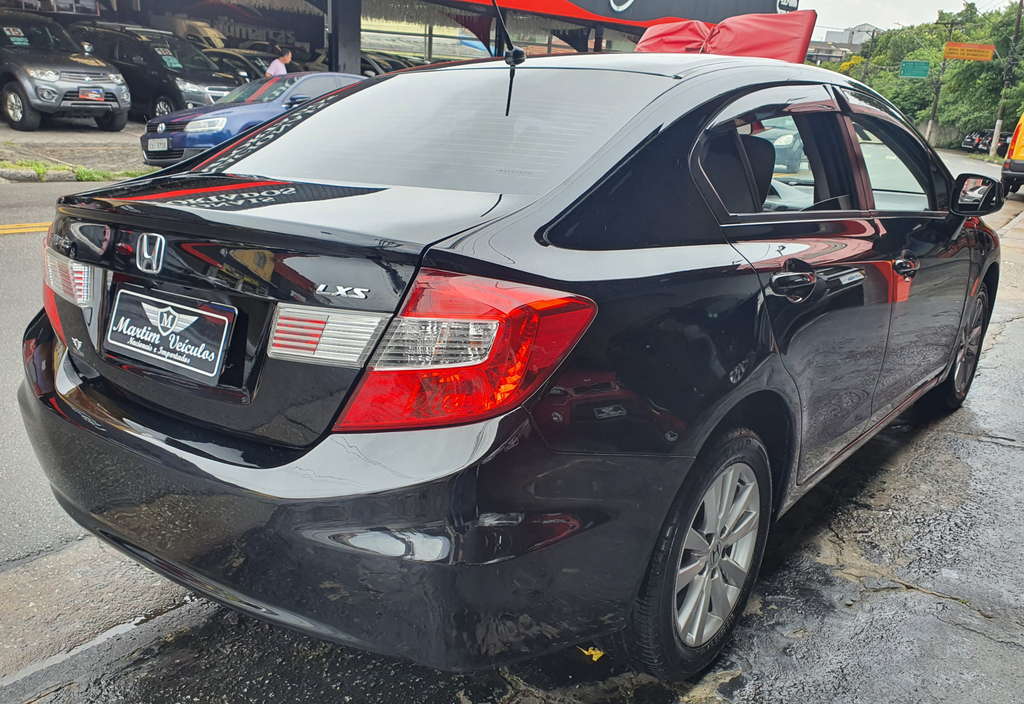 Honda Civic Sedan Preto