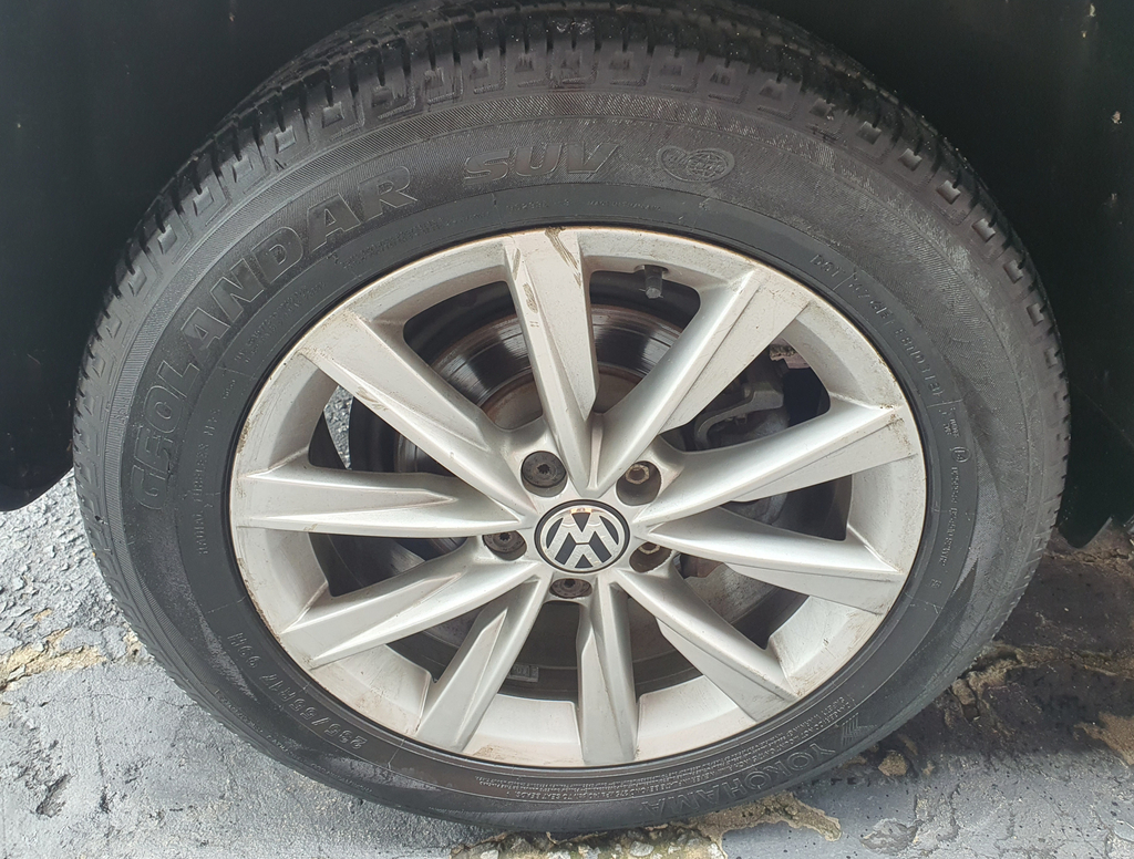 Volkswagen Tiguan Azul
