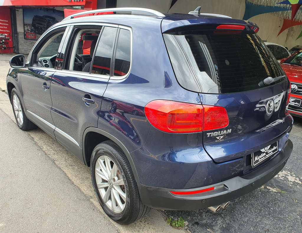 Volkswagen Tiguan Azul