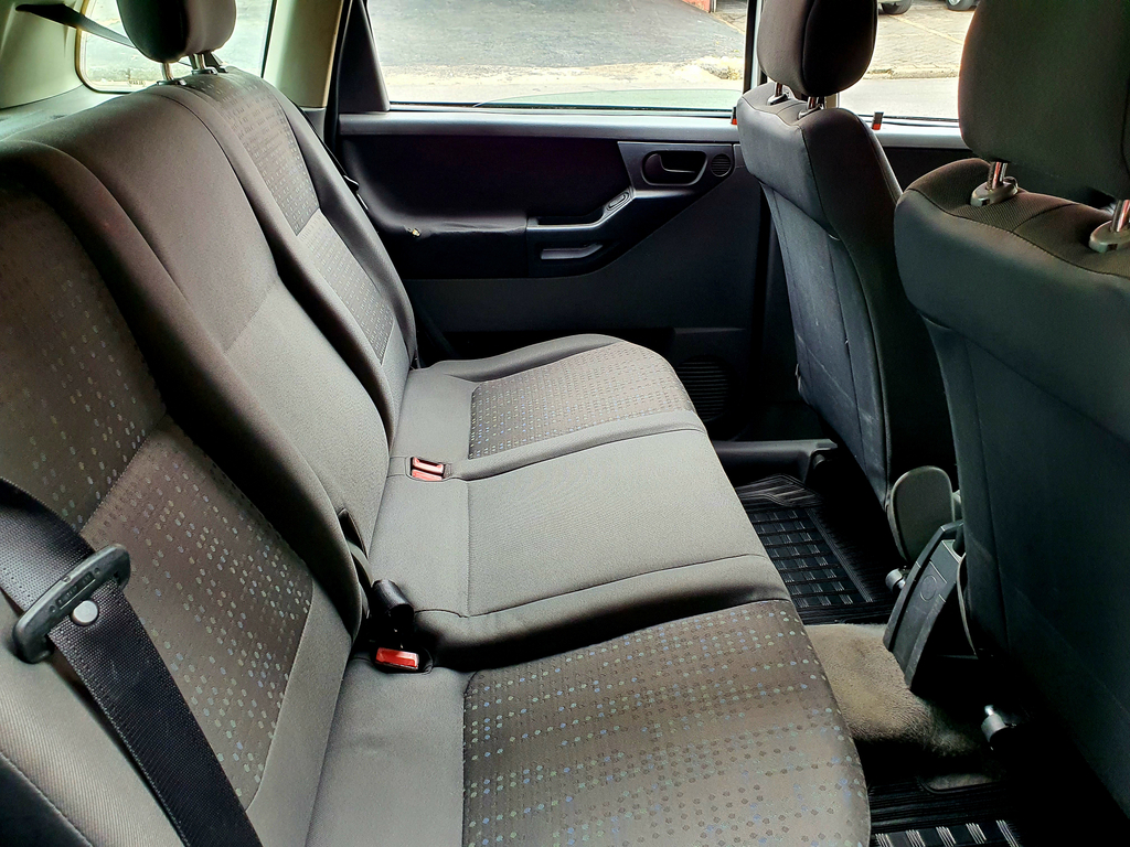 Chevrolet Meriva Prata