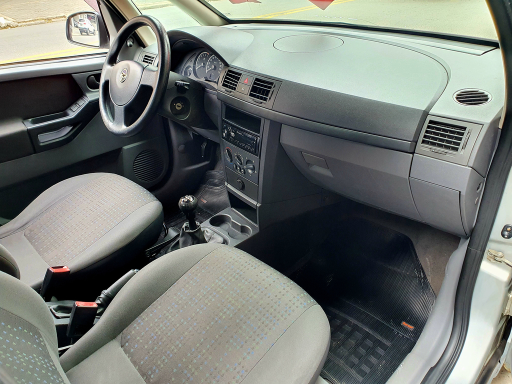 Chevrolet Meriva Prata