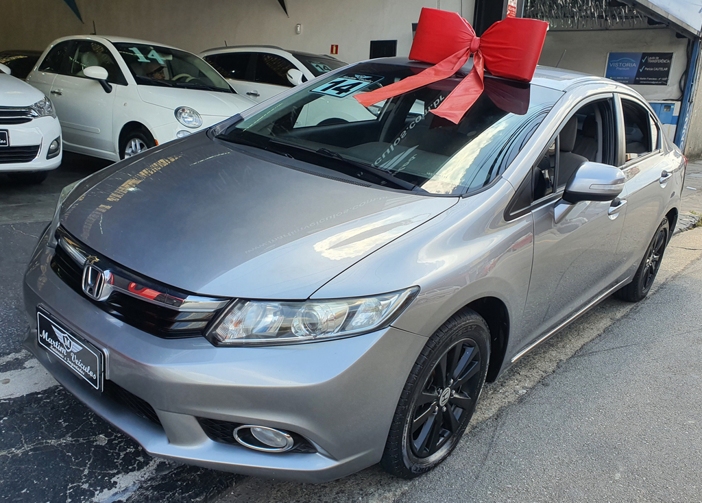 Honda Civic Cinza