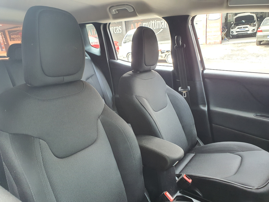 Jeep Renegade Preto