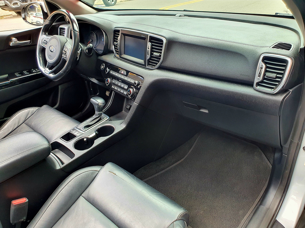 Kia Sportage Prata