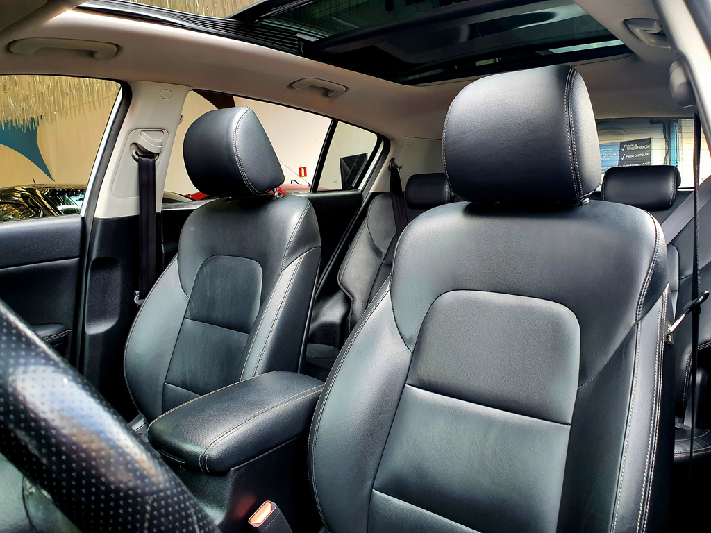 Kia Sportage Prata