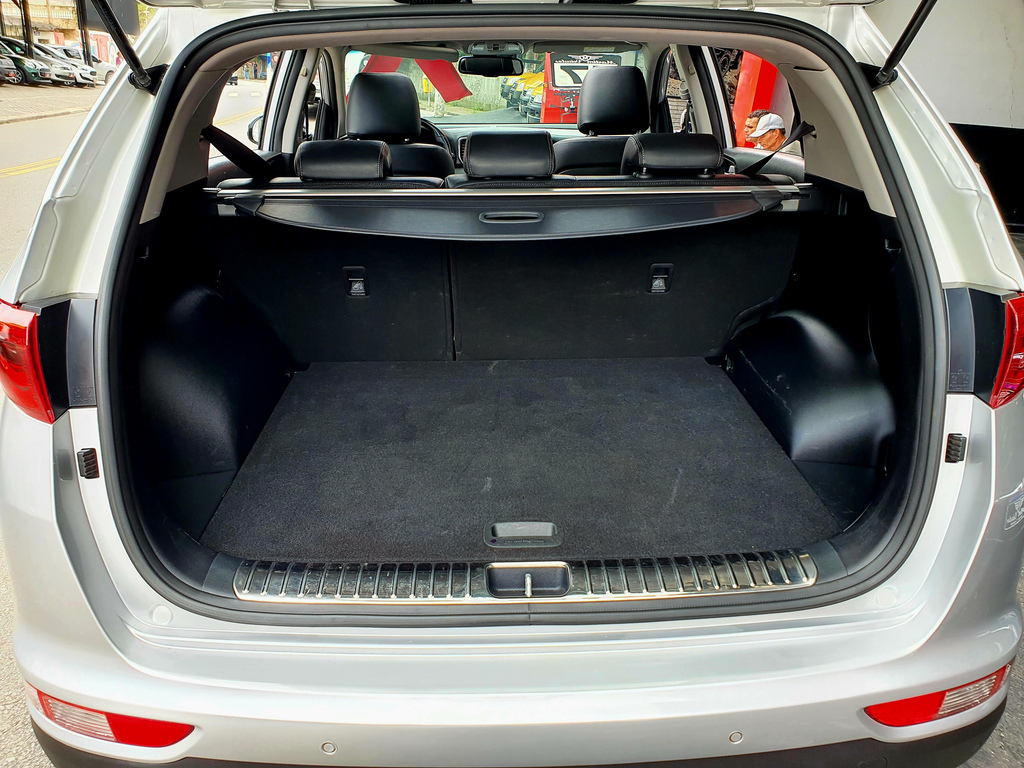 Kia Sportage Prata