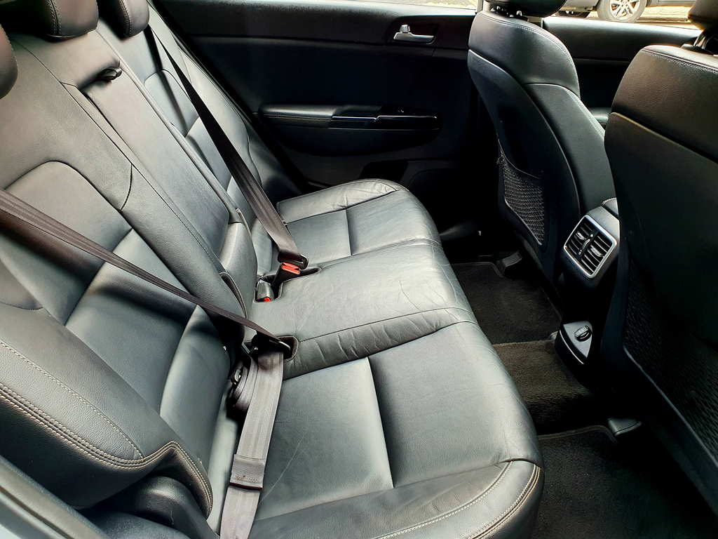 Kia Sportage Prata