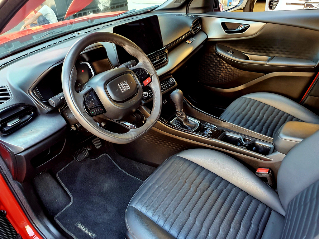 Fiat FASTBACK TURBO Vermelho