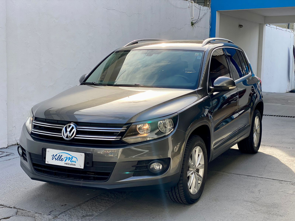 Volkswagen Tiguan Cinza