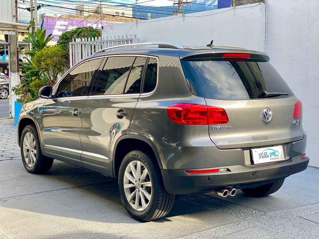 Volkswagen Tiguan Cinza