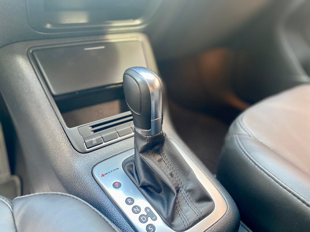 Volkswagen Tiguan Cinza