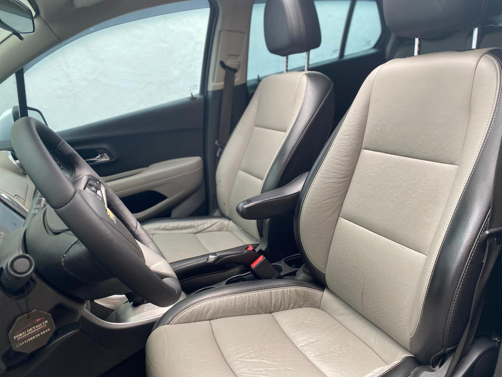 Chevrolet Tracker Prata