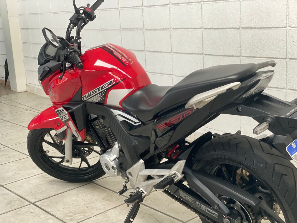 Honda CB 250 Vermelho